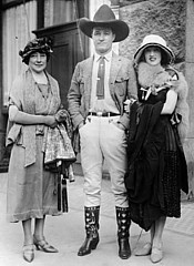 Tom Mix and admirers