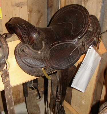 Association saddle