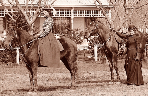Women with sidesaddles